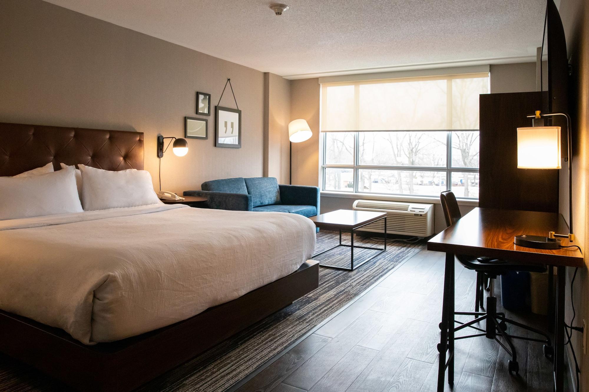 Four Points By Sheraton Point Edward Sarnia Exterior photo