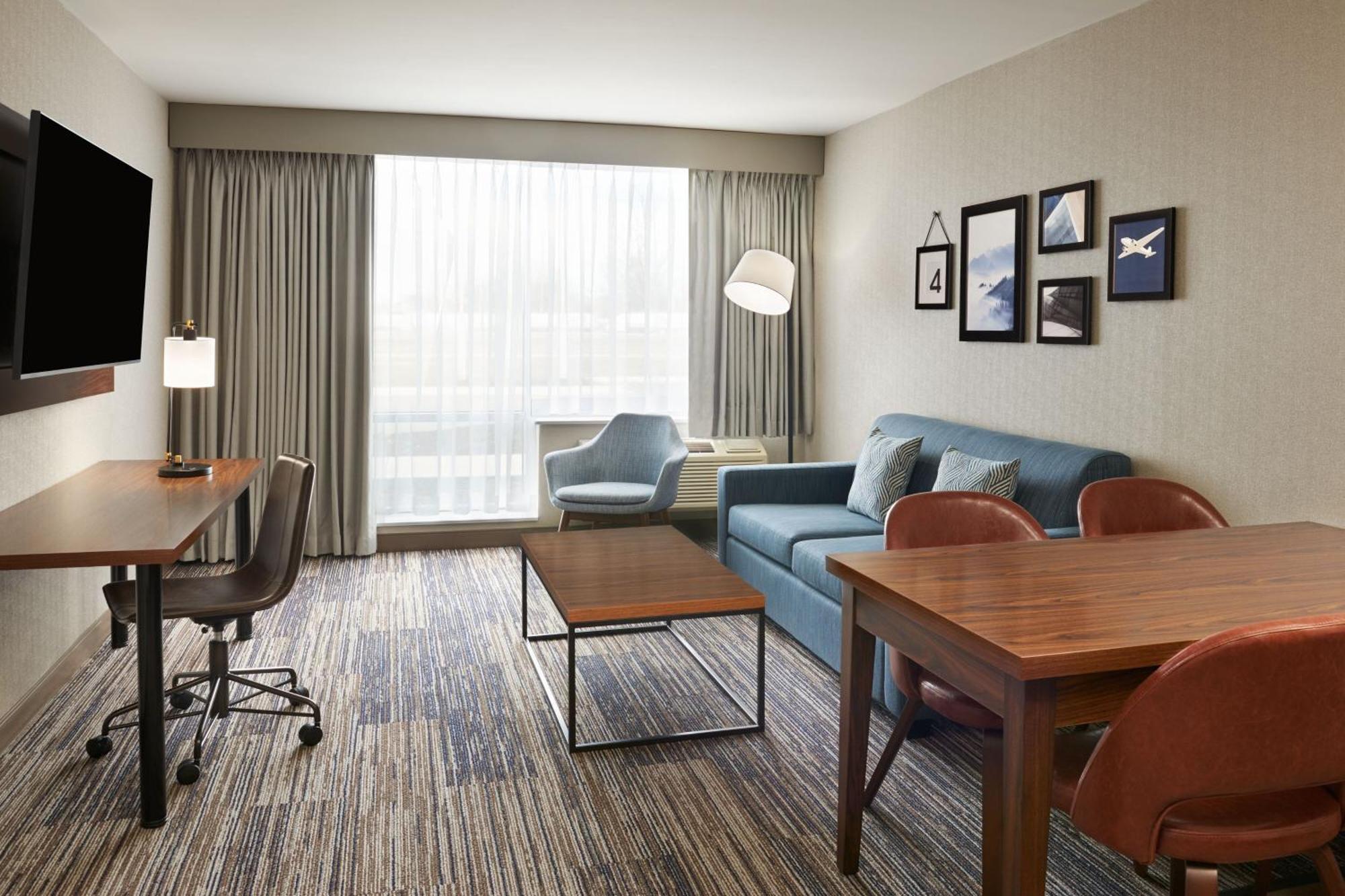 Four Points By Sheraton Point Edward Sarnia Exterior photo